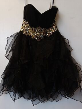 Vintage L.A. Merchandises Black Embellished Ruffle Party Dress